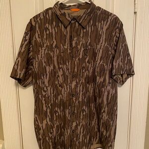 Magellan Outdoors Men's Brown Camouflage Button Down Shirt